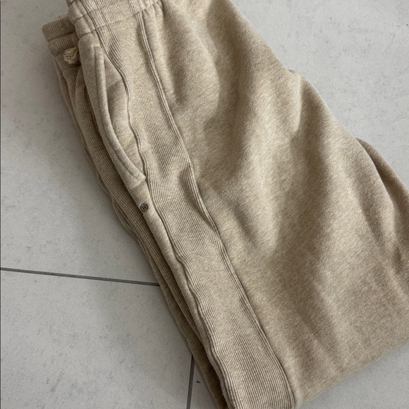 ARITZIA SET - Picture 6 of 6